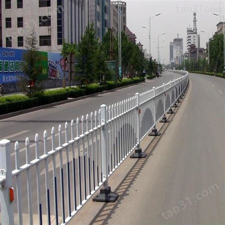 【冀林】城市道路隔离护栏 道路护栏厂家 钢质喷塑道路护栏 可定制