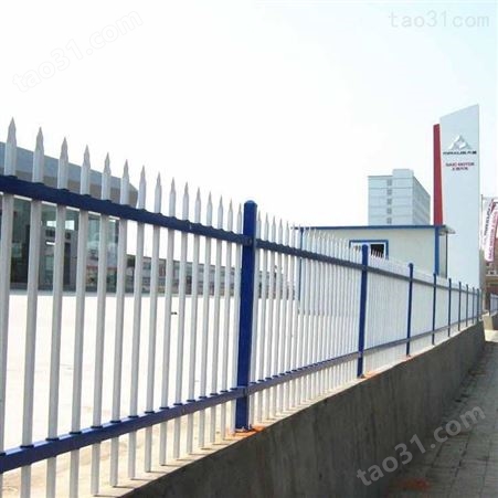 厂家批发 广元锌钢护栏 三横梁护栏 锌钢围栏 护栏锌钢 *