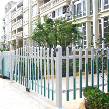 厂家现货 大连锌钢围栏 双横梁锌钢护栏 家庭草坪护栏 围栏 生产
