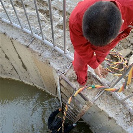 巢湖水下安装法兰阀门 取水头部清理 本地施工队 价格便宜