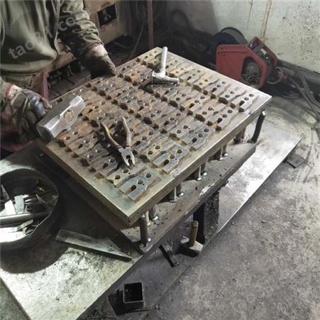 威达机械 大中小型号制砖机模具厂家 垫块机模具
